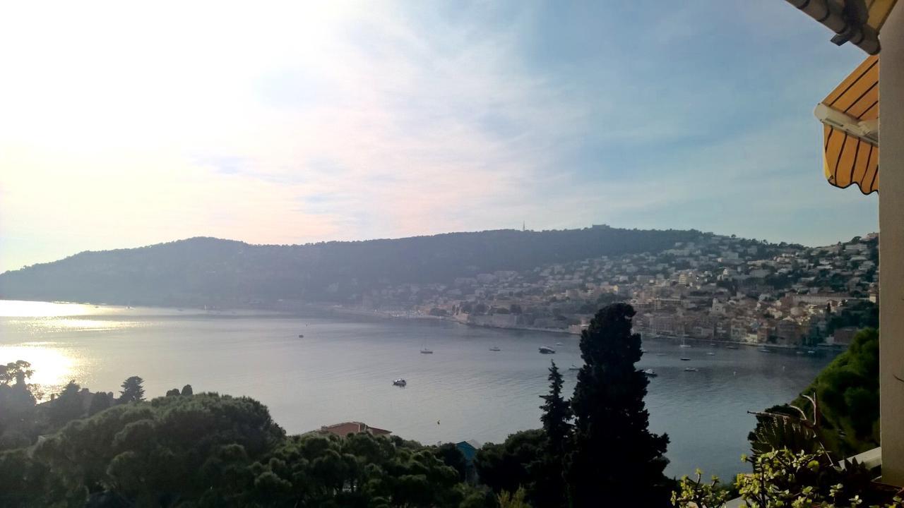 Vintage Flat Overlooking Villefranche Bay Leilighet Eksteriør bilde
