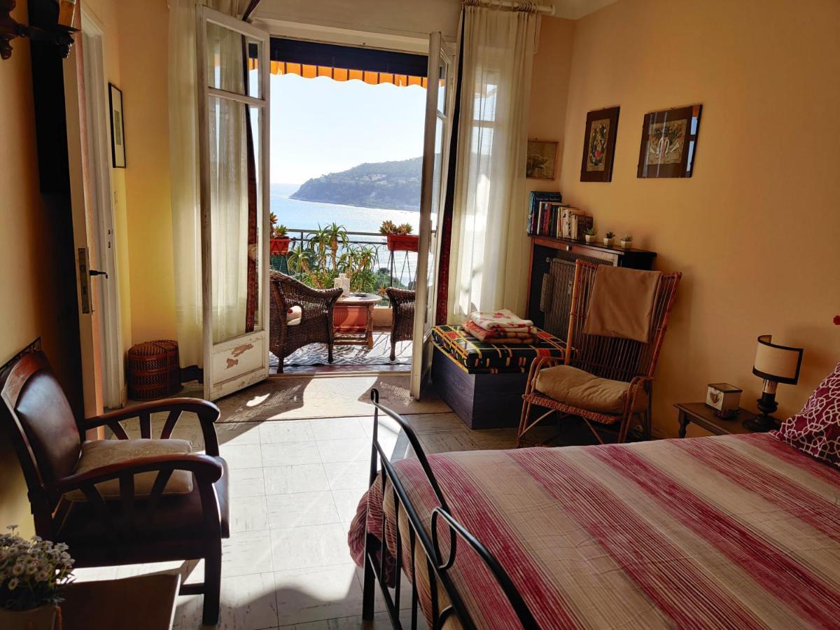 Vintage Flat Overlooking Villefranche Bay Leilighet Eksteriør bilde