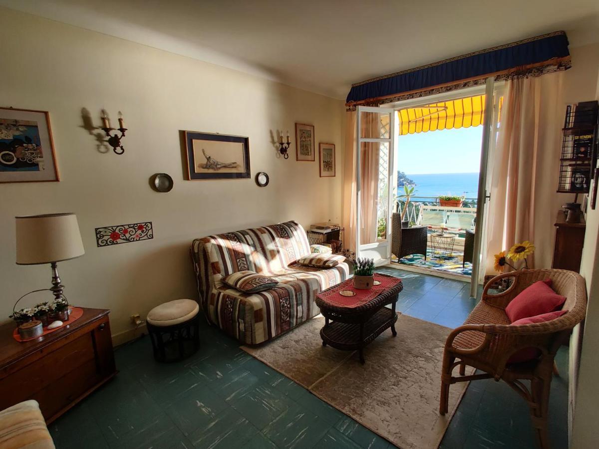 Vintage Flat Overlooking Villefranche Bay Leilighet Eksteriør bilde